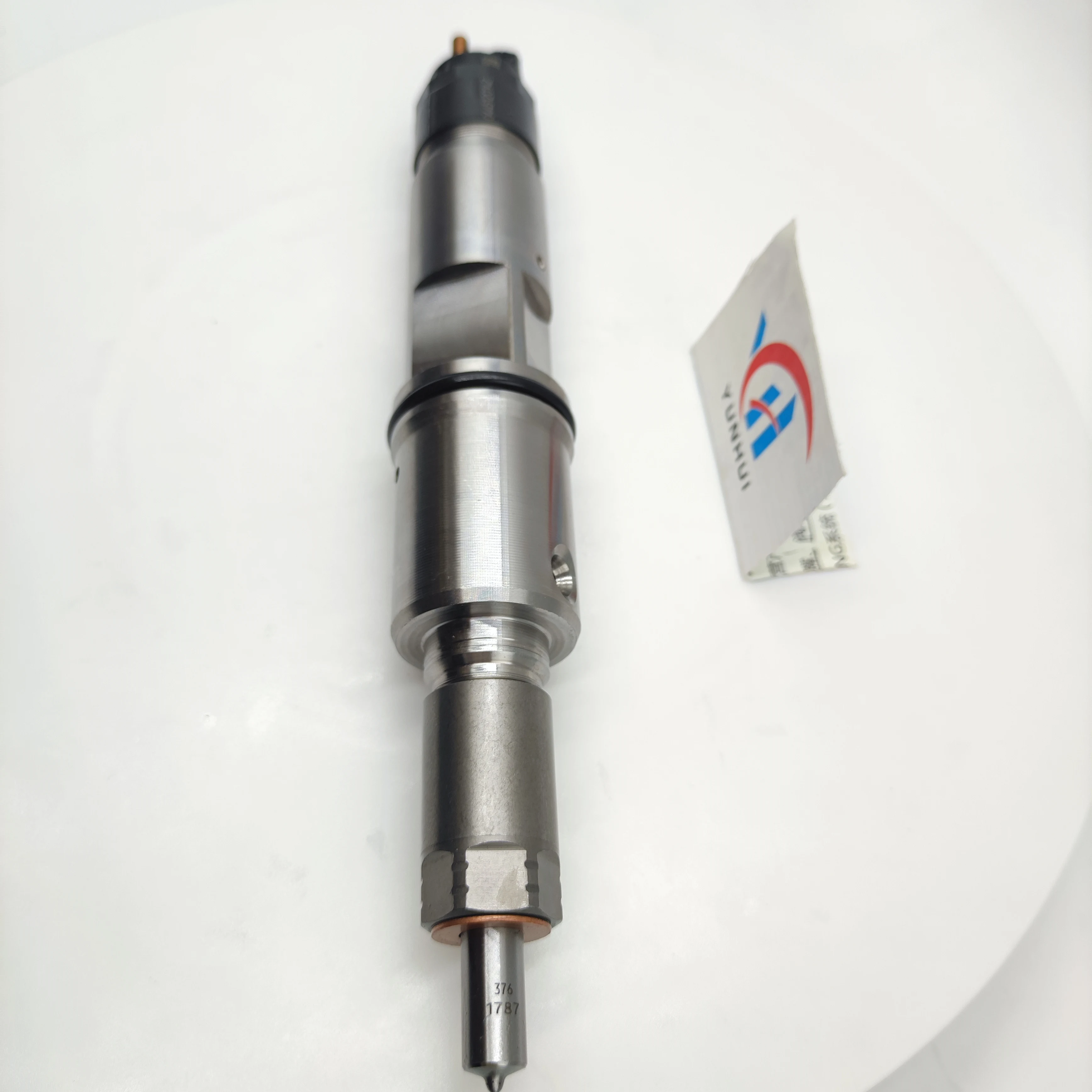 

Good Price And High Quality Diesel Fuel Common Rail Injector Assembly 0445120142 6501112010 For Cummins ISDE