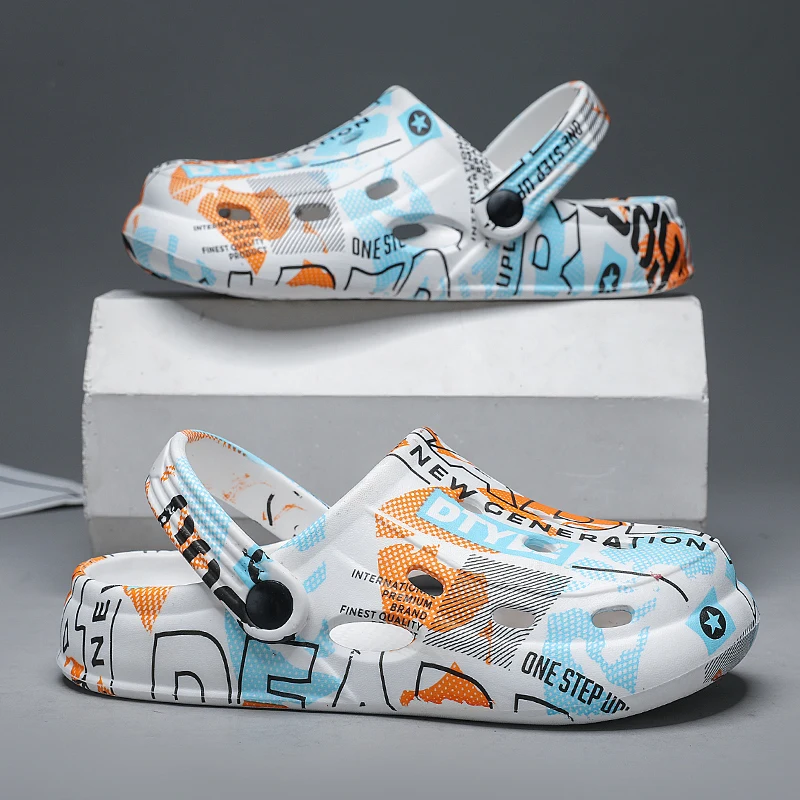 Children Shoes Boys Girls Slippers Garden Shoes Sandals for Kids EVA Lightweight Waterproof Boy Sandal Clogs Fashion