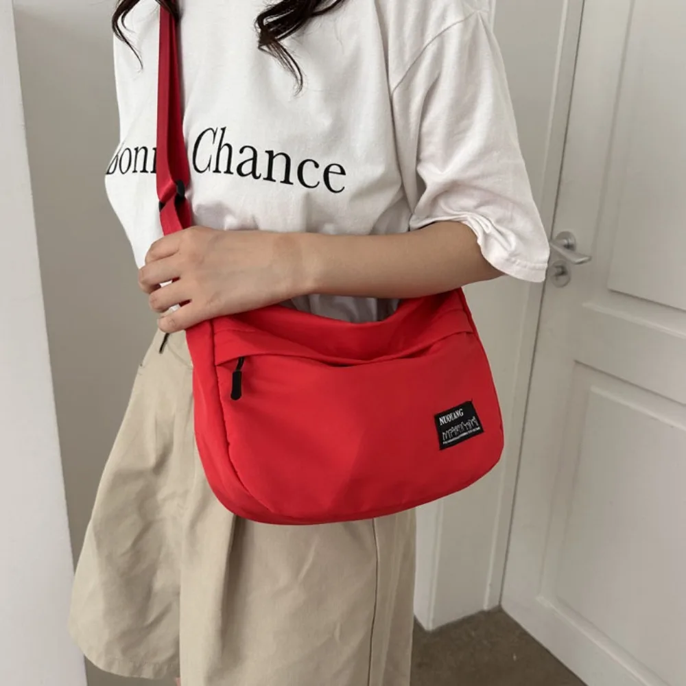 Hot Sale Lady Shoulder Bag Large Capacity Underarm Bag Casual Commuting Bag Daily Life Handbag Messenger Bag Crossbody Bag