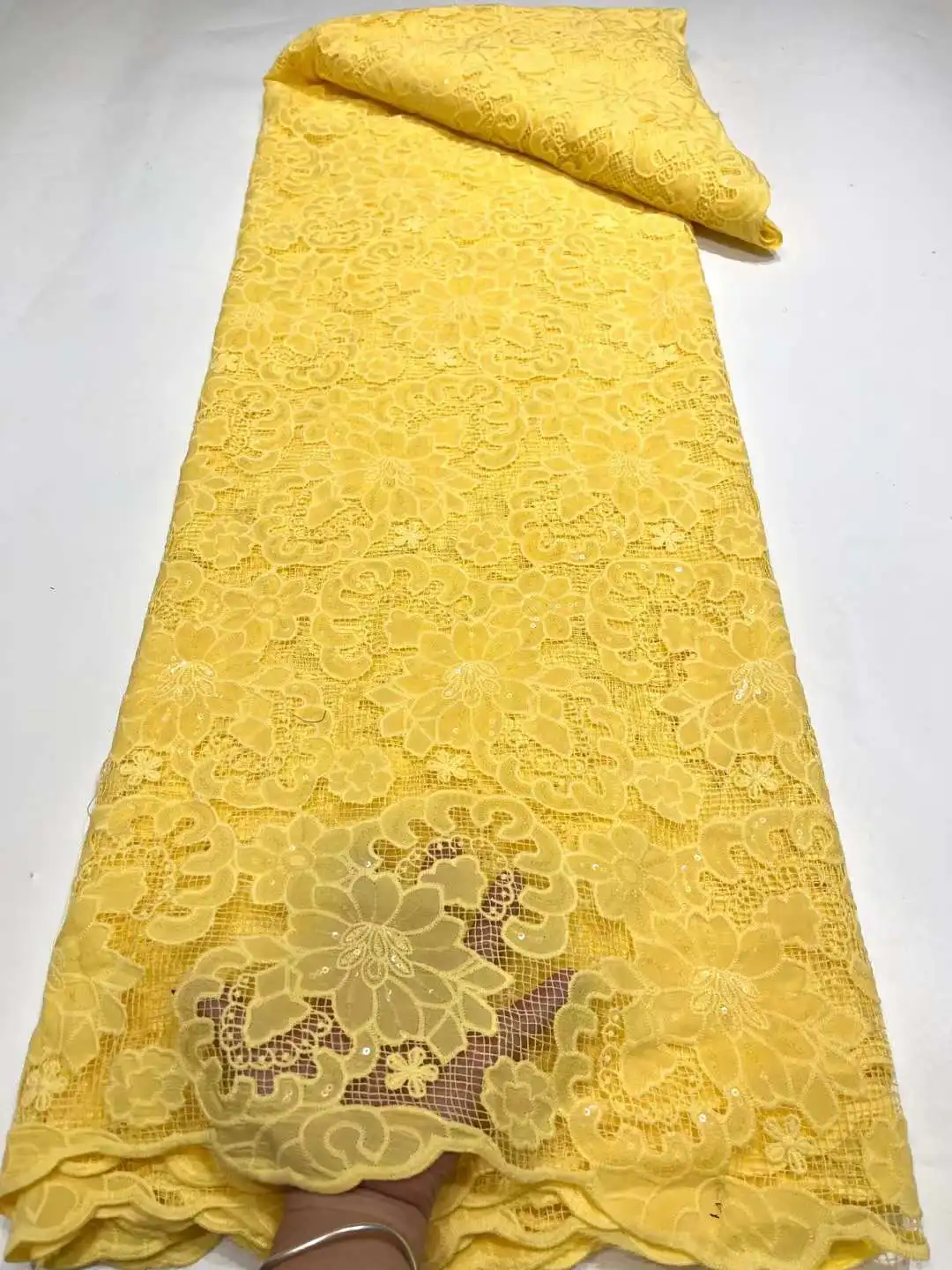 

French Sequins Lace Fabric 2023 High Quality 5 Yards Nigerian Milk silk Lace Fabric African Tulle Lace Fabric For Party Dress