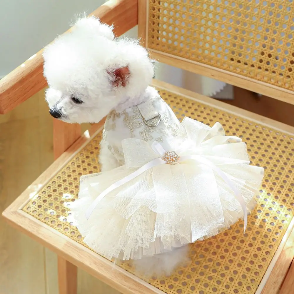 

Soft Dog Princess Cake Dress Towable Breathable Dog Fluffy Skirt Polyester Flying Sleeve Bow Dog Wedding Dress Wedding