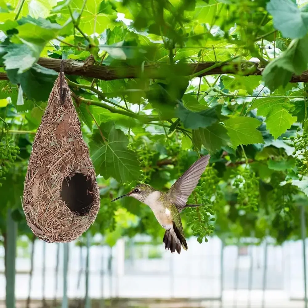Bird House Natural Grass Hummingbird Bird Nest Fiber Hand-Woven Roosting Nest Hut for Yard Decoration Bird Cages & Nests