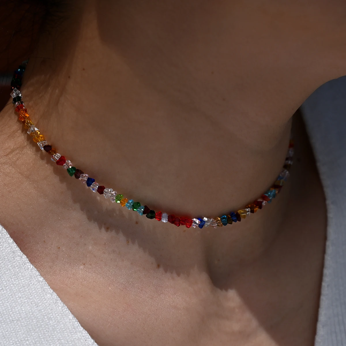 4mm Shiny Triangle Crystal Choker Glass Beads Fashion Design