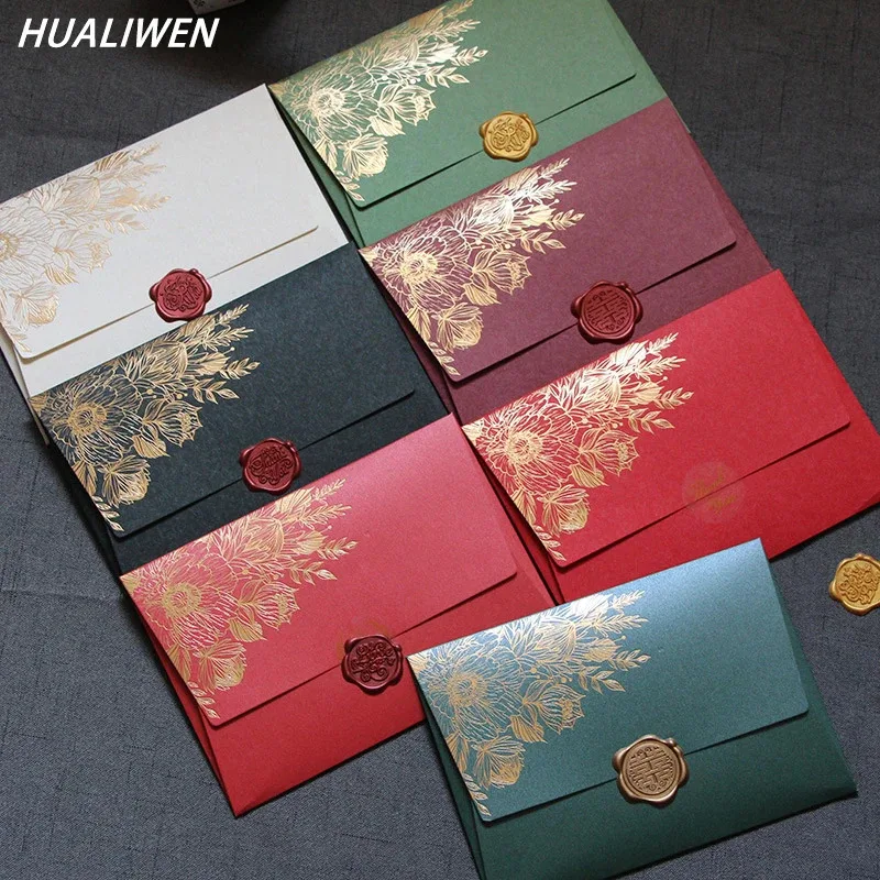 

10pcs/packet High Grade Pearl Paper Envelopes Wedding Invitations European Bronzing Pattern Envelope Gift Envelope