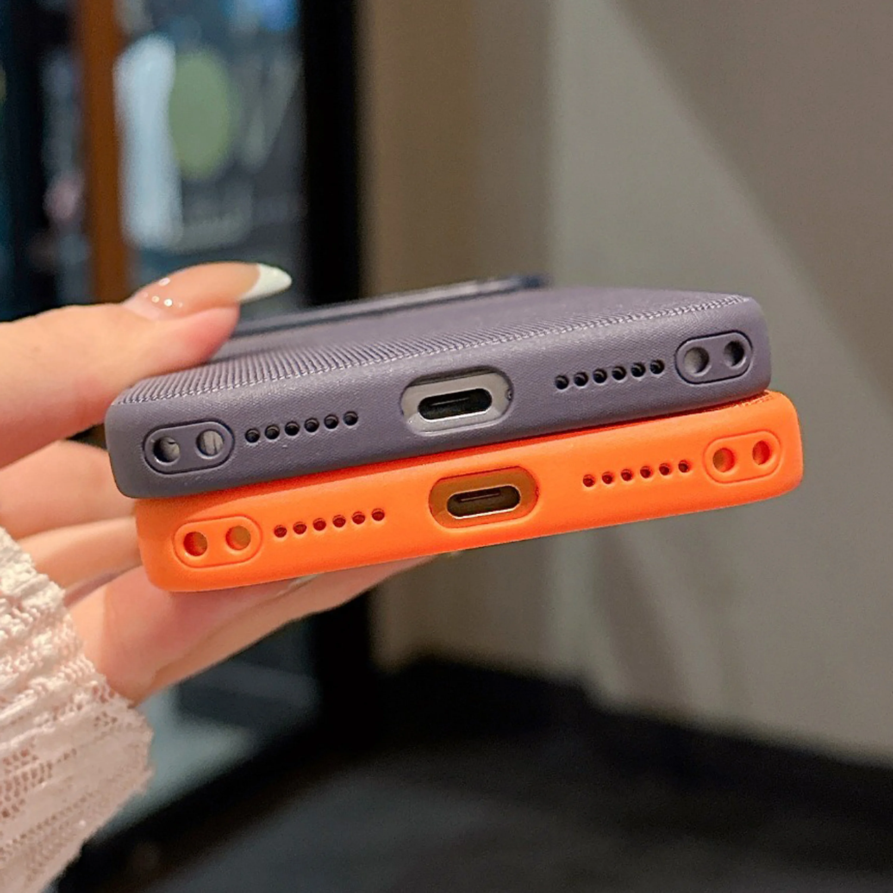 Woven Magnetic Phone Case with MagSafe Compatibility - Premium Protective Cover
