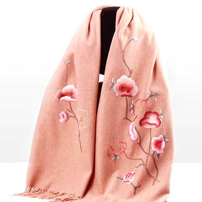 

Famous Ancient Embroidery New Autumn and Winter Women's Scarves Handmade Su Embroidered Cashmere Shawl "Flower Morning and Moon