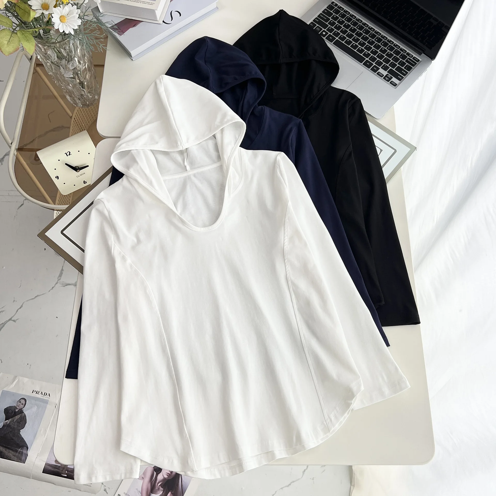 Plus Size Women's T-Shirt Autumn New Casual three-dimensional Cut Hooded Long Sleeved Tops V-Neck Hoodies