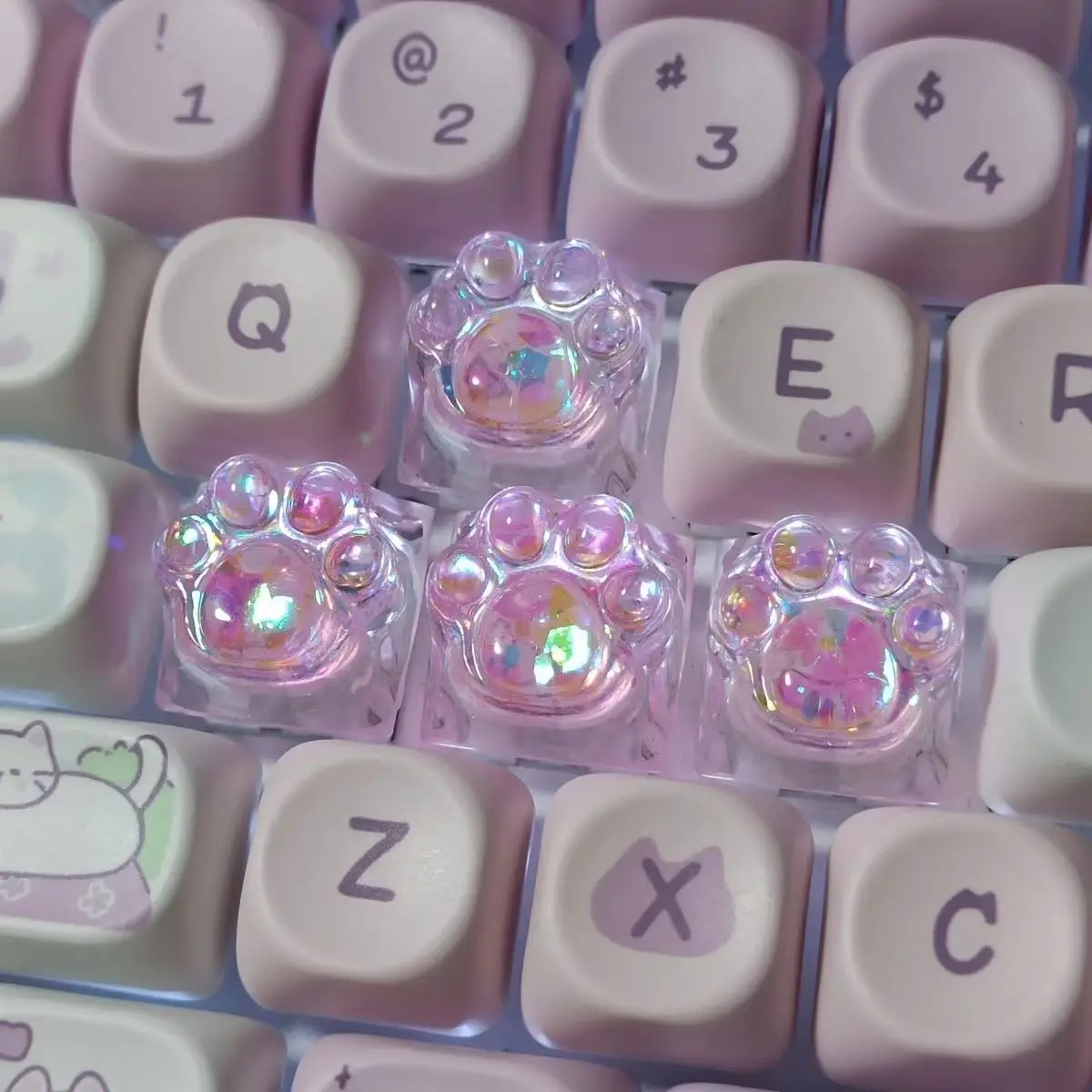 Backlit Cat Paw Crystal Keycap - Cute DIY Personalized Key Caps