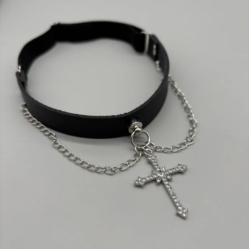 Gothic Punk Leather Leg Band with Silver Cross Chain & Rhinestones