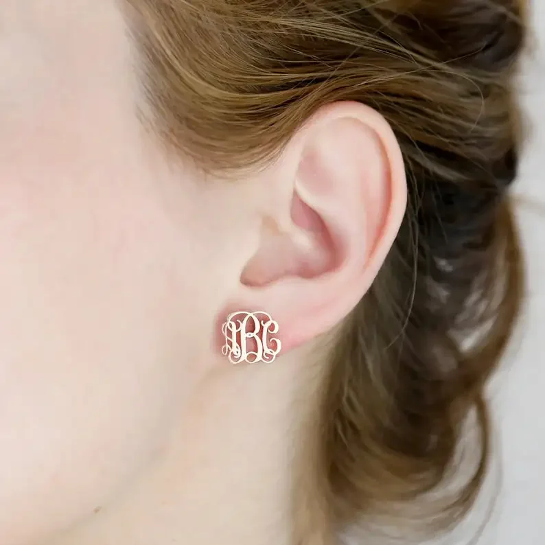 

Custom Initial Monogram Letter Earrings Color Stainless Steel Personalized Name Earrings For Women Minimal Stud Earrings