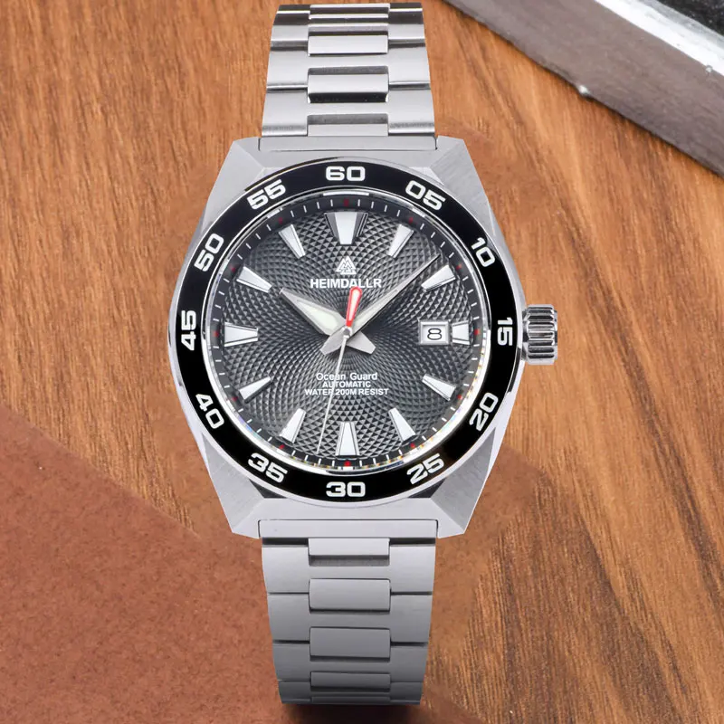 Heimdallr King of the Monsters is back ! | H015 Watch review