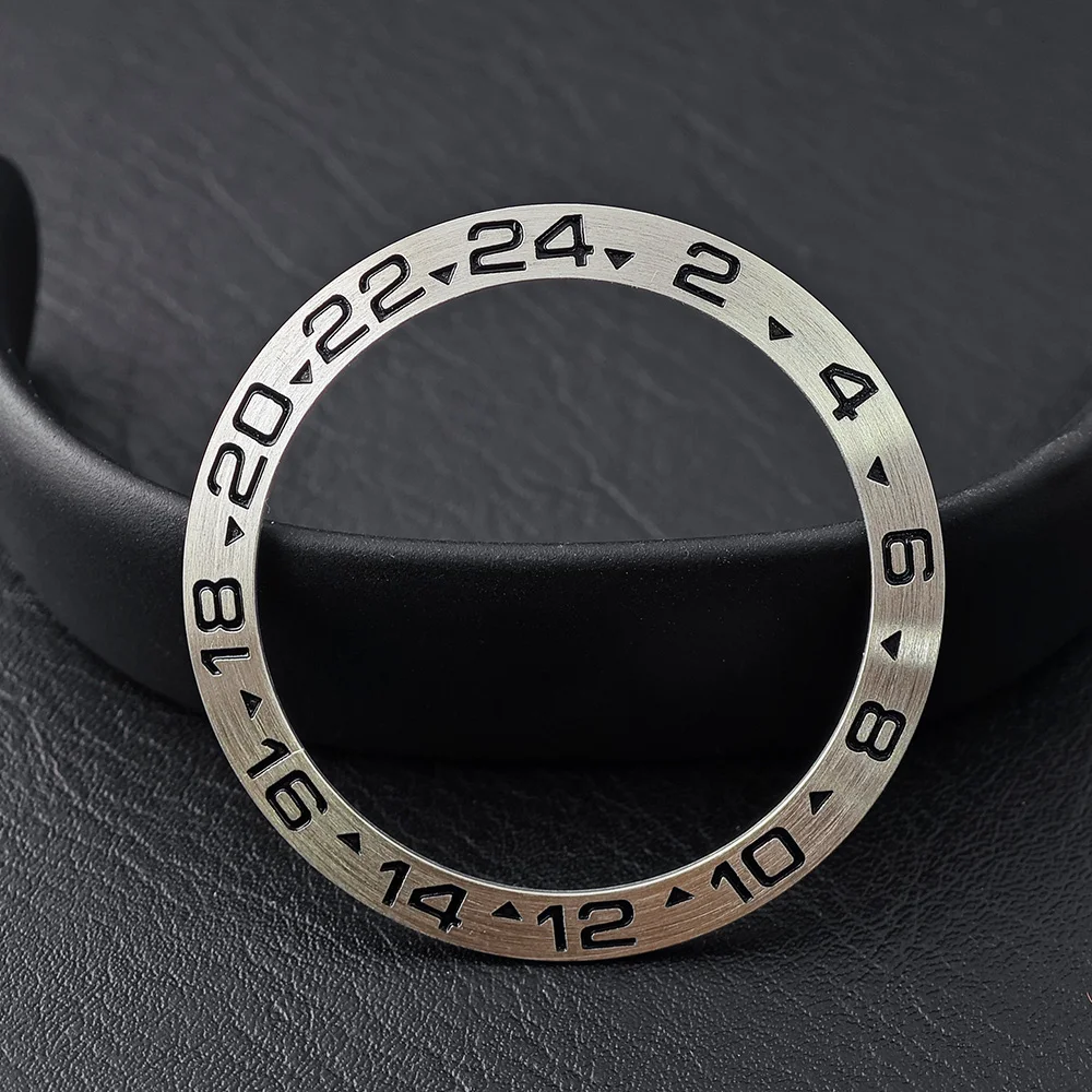 Men's Watch Replacement Bezel Insert with Tilted Ceramic and Carbon Fiber Texture