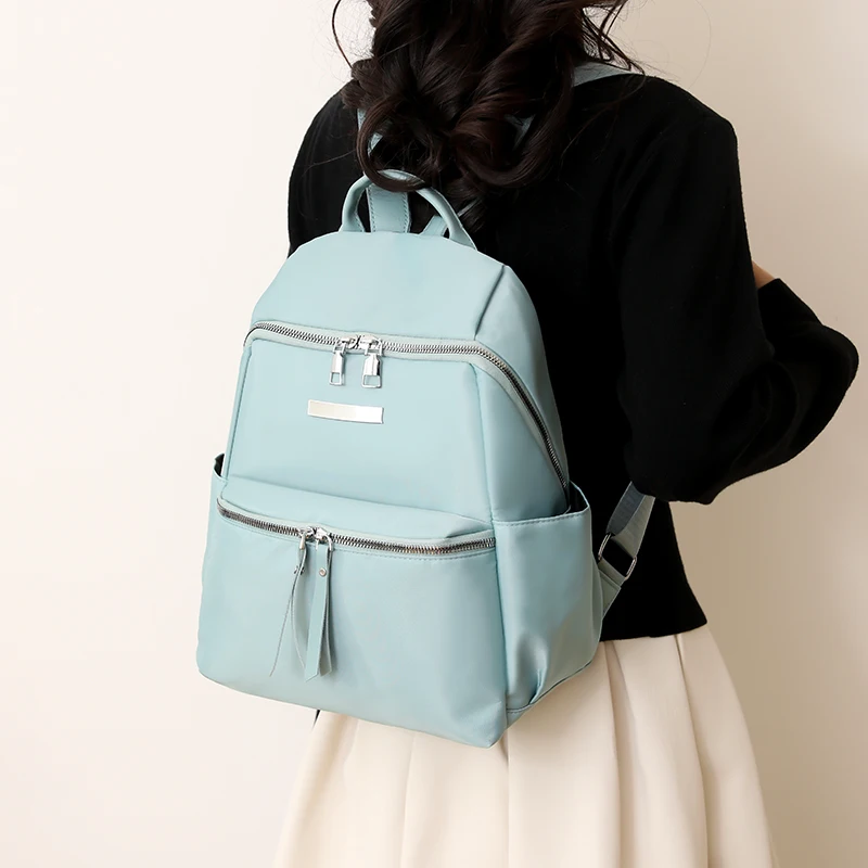 Lightweight Nylon Fabric Women's Backpack Simple And Large