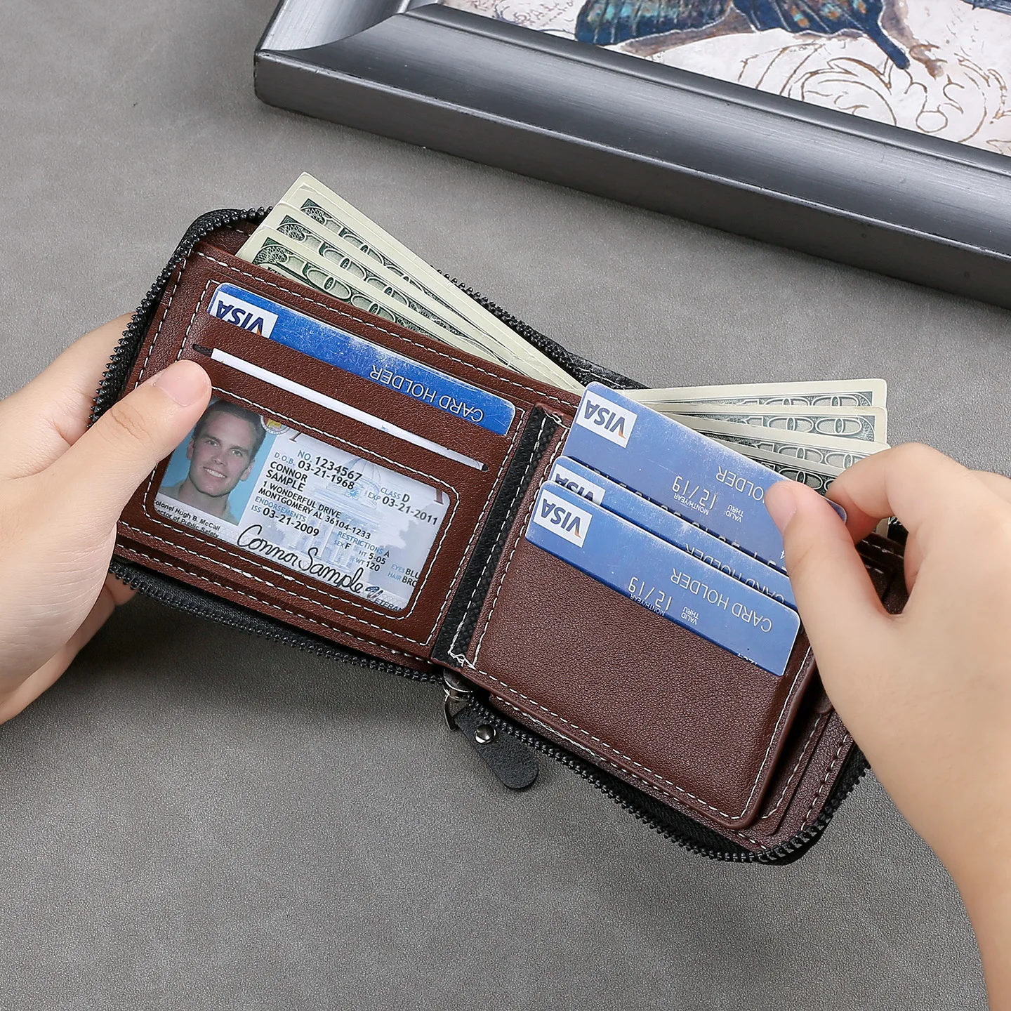Men's Vintage Trifold Wallet with Zipper Coin Pocket and Casual Buckle