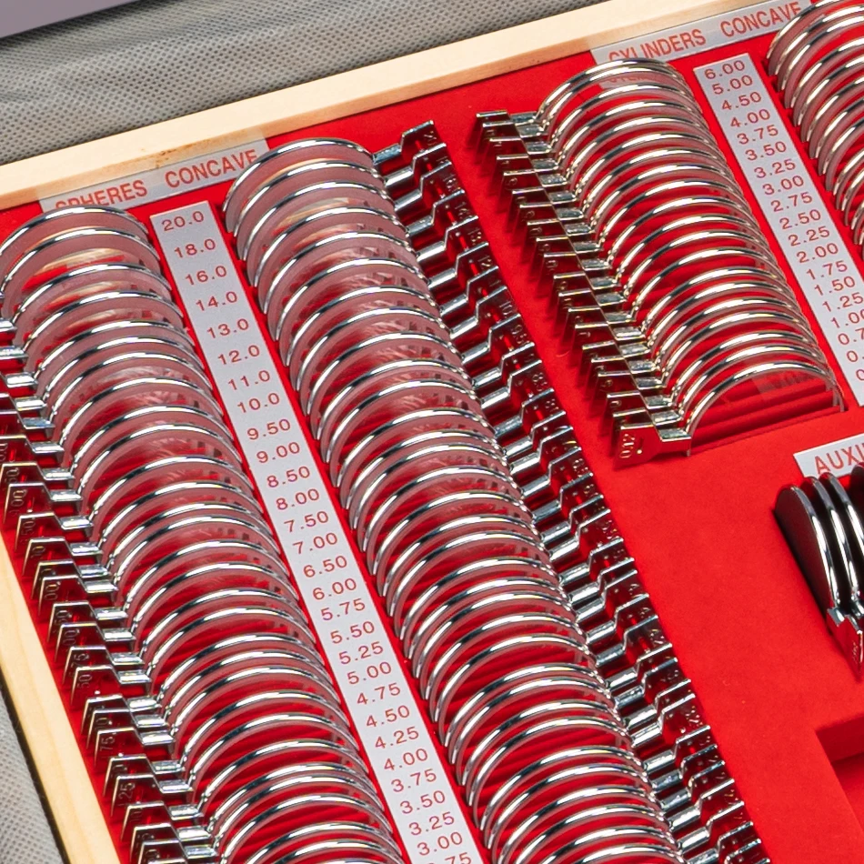 China Factory A Grade Lens Case High Quality Optometry Equipment Optical Metal Rim Prism Trial Lens Set