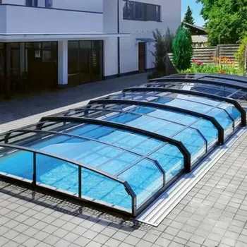 Couverture de piscine rétractable automatique 1