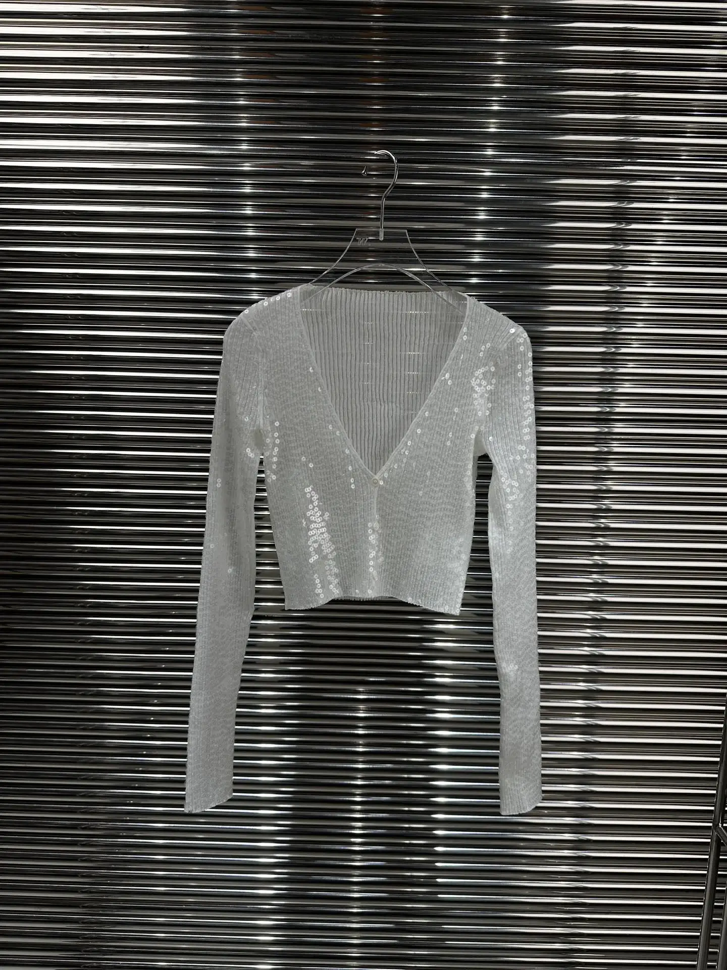 

New heavy sequined cardigan for spring and summer