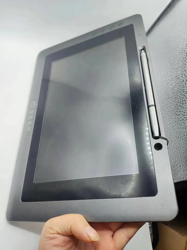 Wacom） DTU-1031液晶ペンタブレット 中古　付属品：ペン、USBケーブル042301 HOT，限定セール [No.2⁄W51228-1・２]☆Wacom LCD ペンタブレット