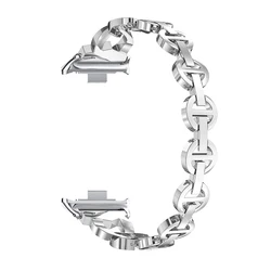 Elegant Metal Bracelet with Diamond Detailing - Premium Watchband Strap (Silver)