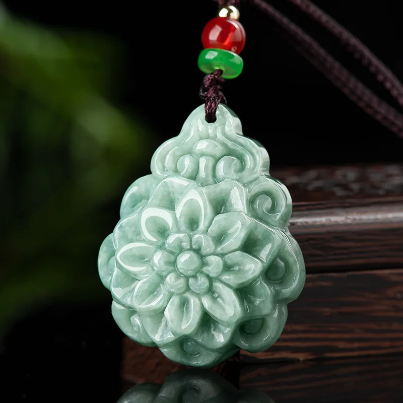 Natural A-grade Jade Rose Pendant Green Bean Seed Pendant Sweater Chain Necklace Jade Stone Jewelry Accessories