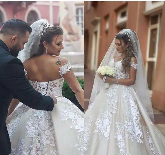 

Modest Plus Size Customized Bridal Off the Shoulder Lace Up Back Long Formal Ball Gown Wedding Dresses