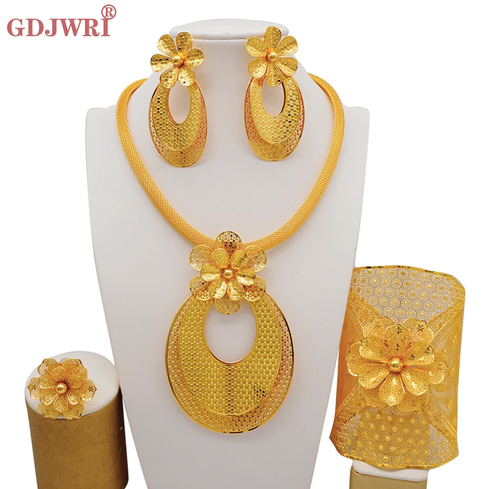 

4PCS Fashion Indian African Dubai Gold Color Jewelry Set For Women Flower Oval Pendant Necklace Earrings Sets Bridal Gift