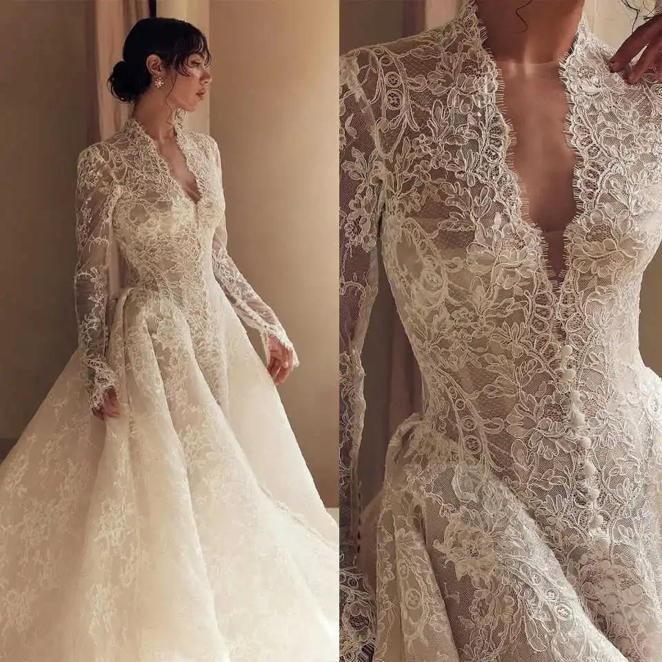 Maßgeschneidertes A-Linien Brautkleid 2026 mit sexy Spitzenapplikationen, Tüll, langen Ärmeln, Schleppe und Illusions-V-Ausschnitt für Partys und Hochzeiten – Detail 6