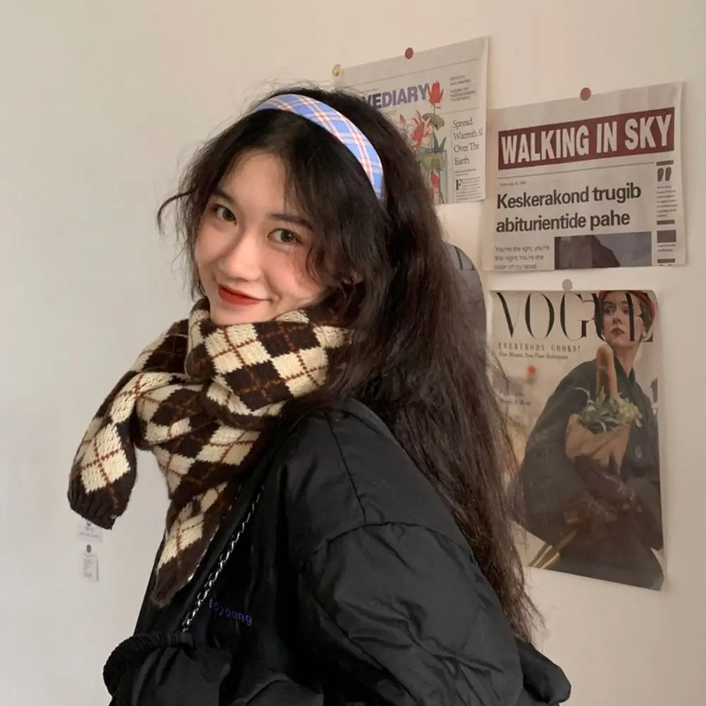 Elegant Korean Style Diamond Check Scarf Thickened Windproof Y2K Checkered Scarf Long Plaid Winter Cashmere Shawl Unisex