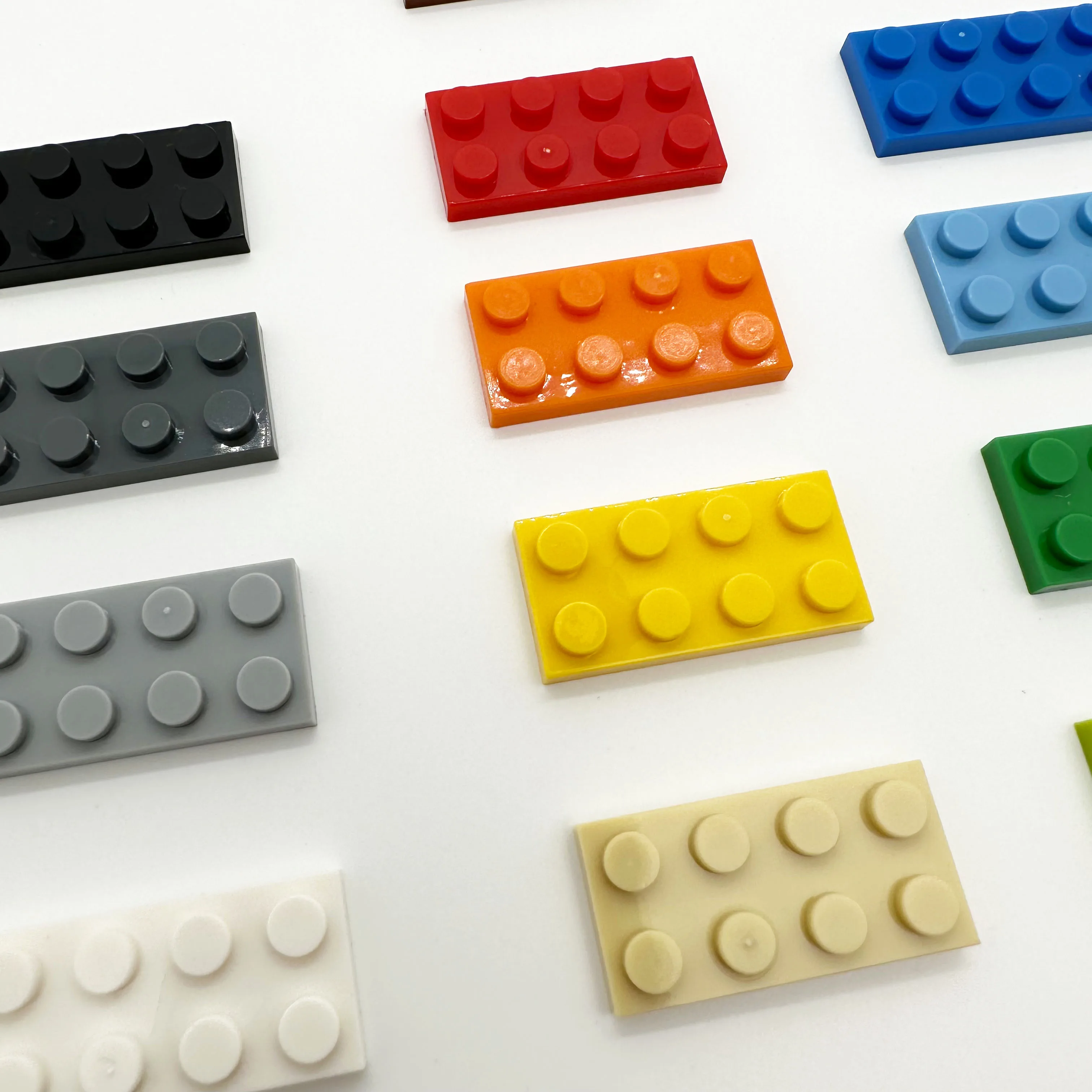

Bulk Building Blocks Thin Figure Bricks 2x4 Dots Educational Creative Size Compatible With 3020 Plastic Toys for Children