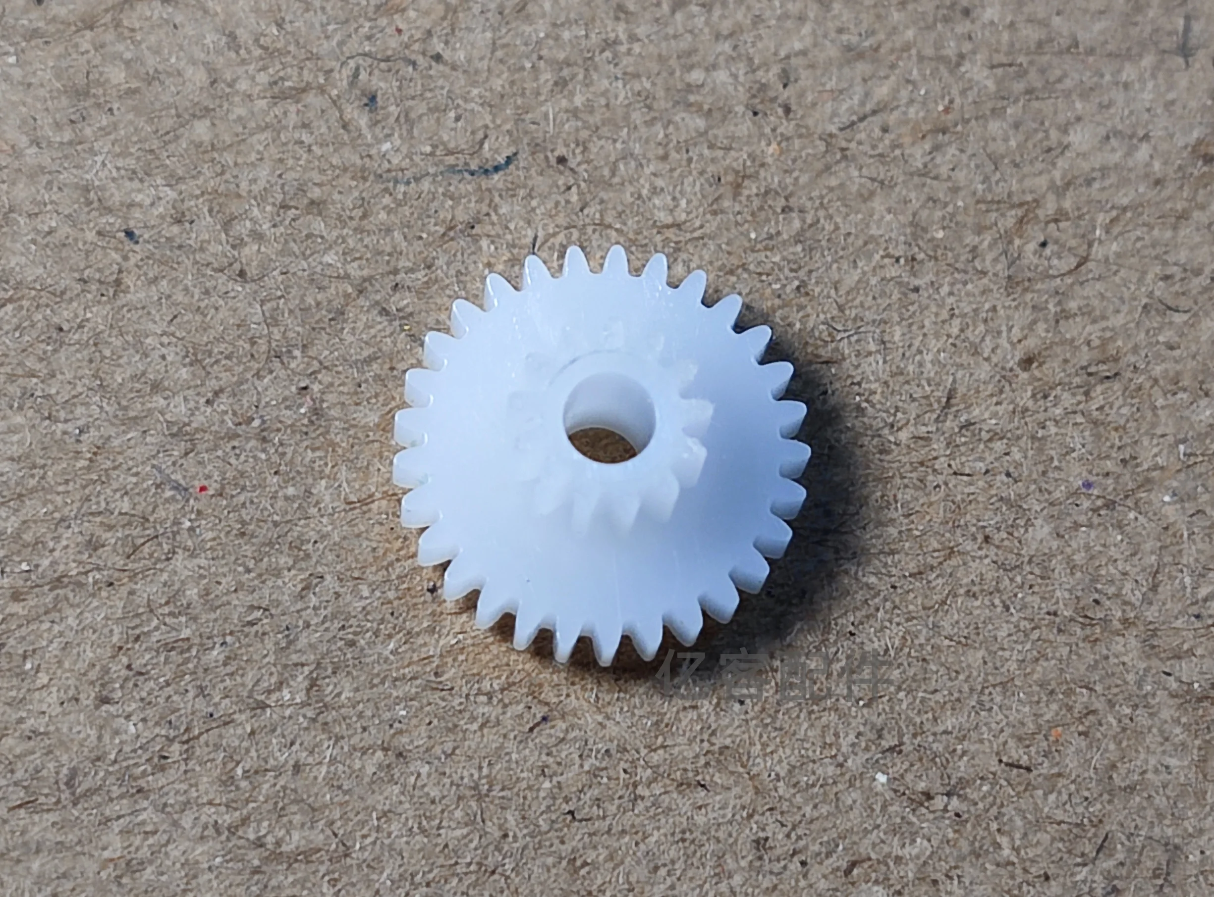 フェルナンデス　WSR-80EV　FGIピックアップ 弦エリクサー張り替え済 1pc Tracing Gear for Philips Rcd2 Laser Head