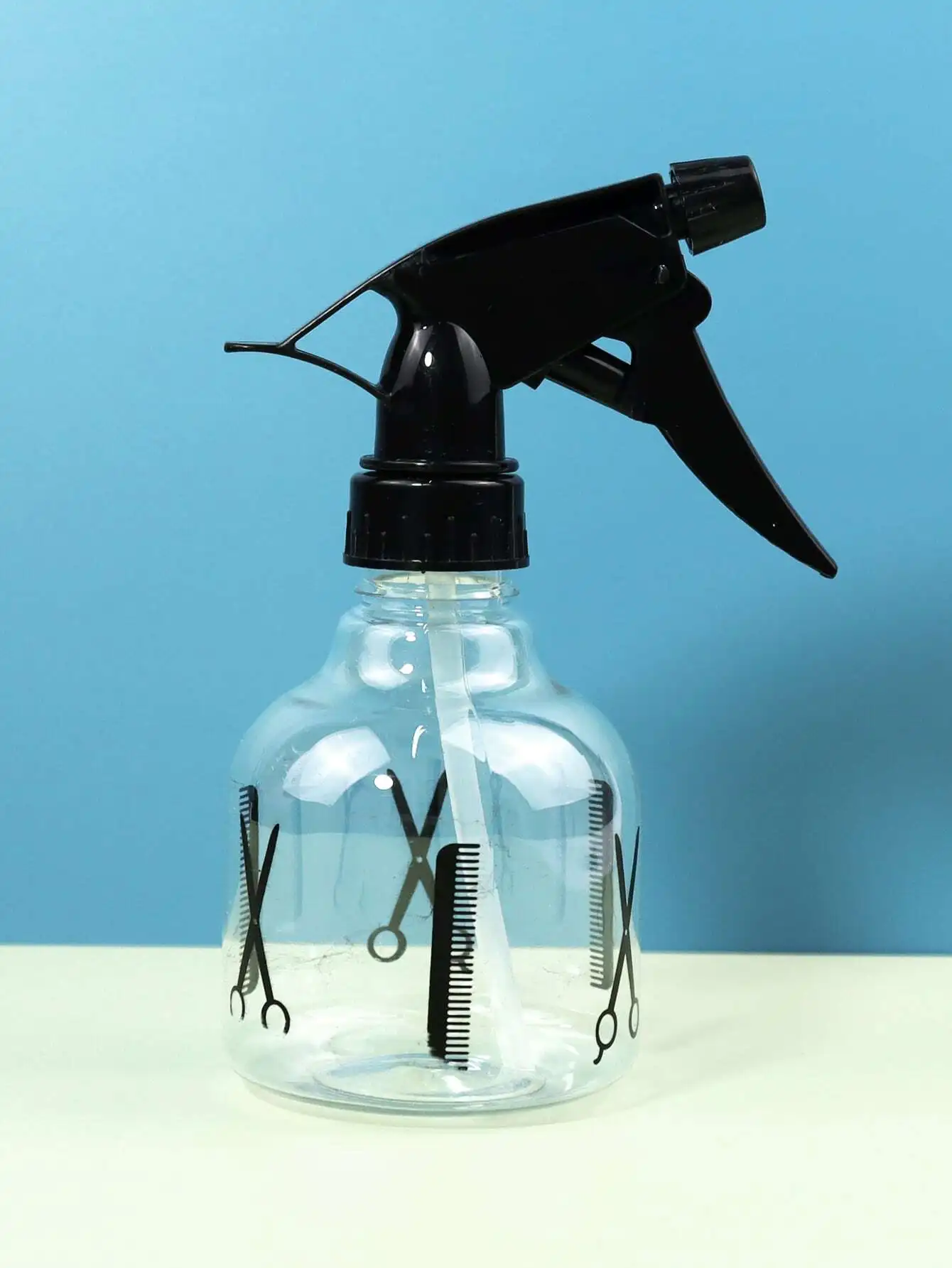 250ml Salon Hairdressing Fine Mist Sprayer Water Spray Bottle-Black Friday Deal