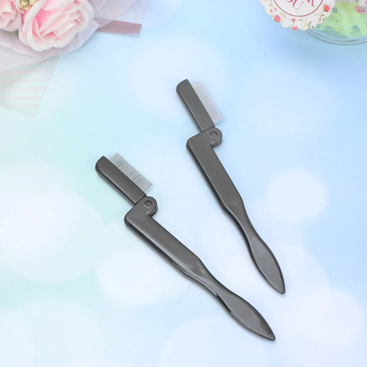 4Pcs 스테인레스 스틸 눈썹 빗 접이식 금속 치아 디자인 간편한 휴대 여행용 플라스틱 손잡이 눈썹 손질 도구