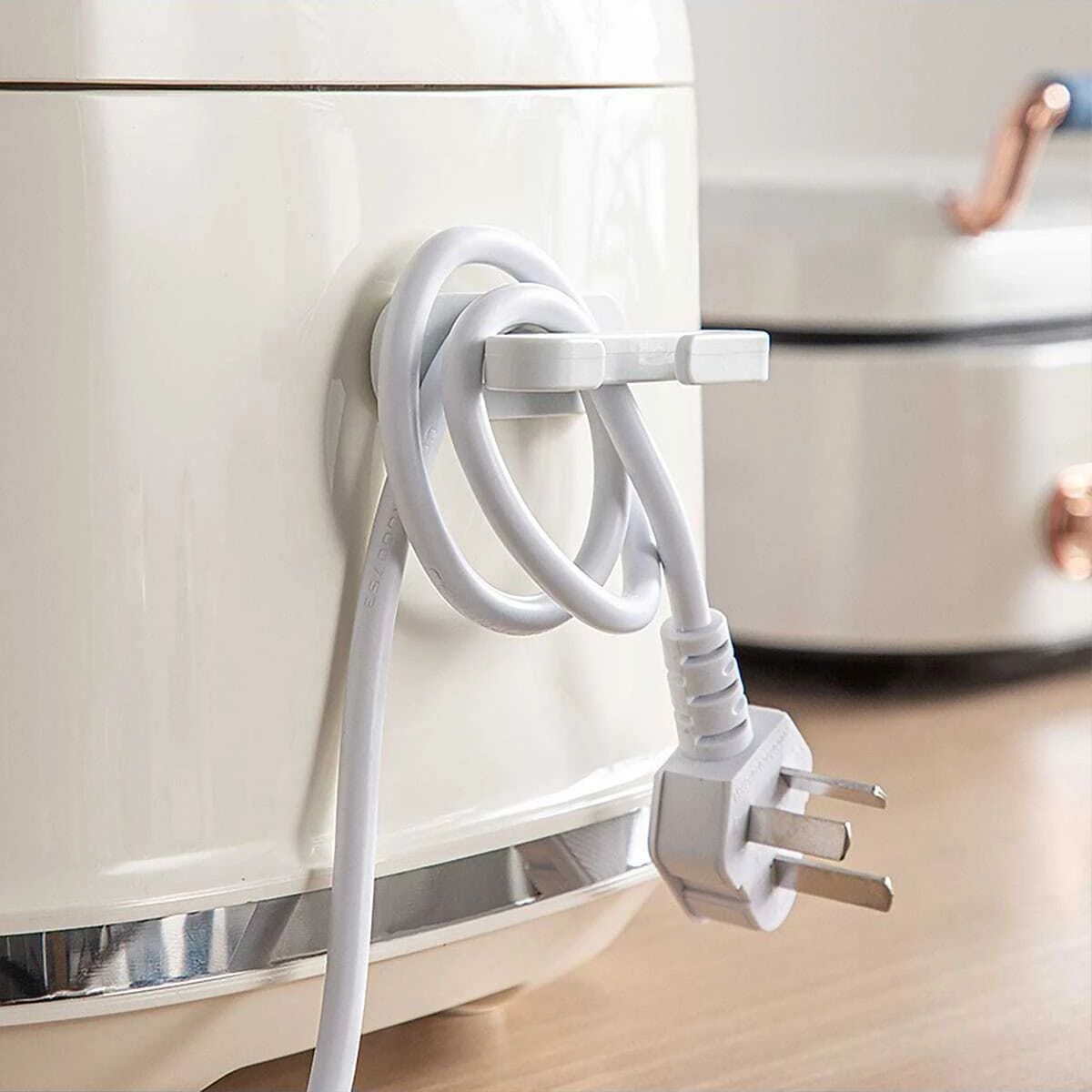4pcs Adhesive Hook Power Cord Storage