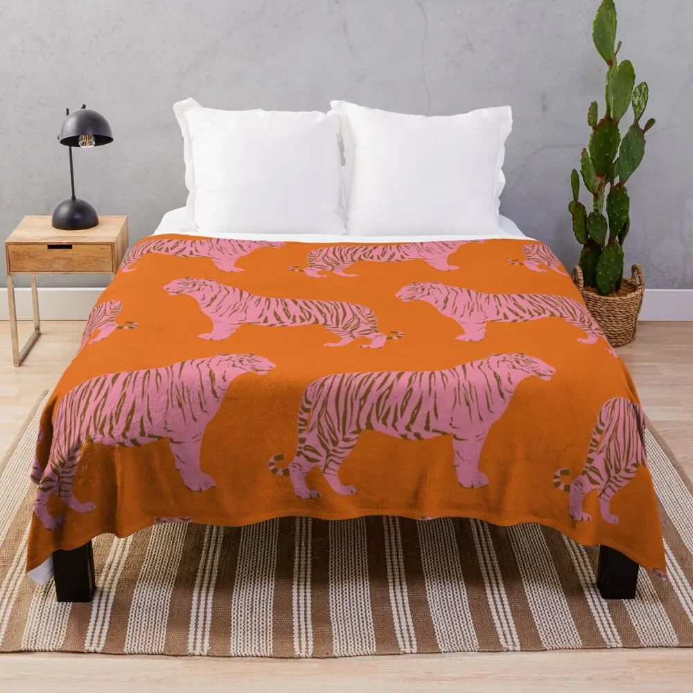 

Tiger Pattern in Pink and Orange Throw Blanket warm for winter decorative anime Plaid on the sofa Blankets