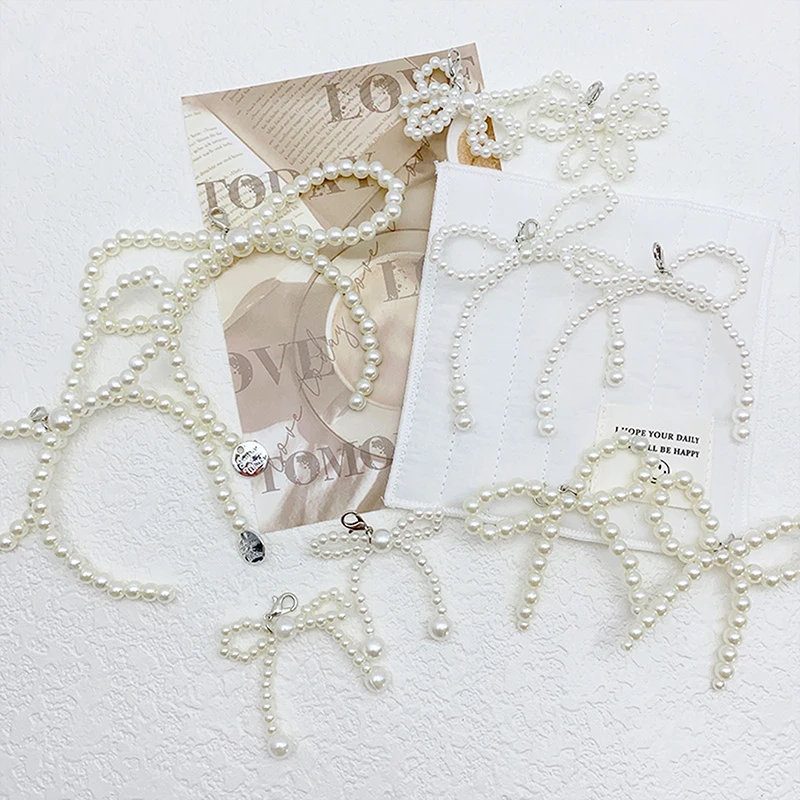 

1Pair Pearl Shoe Lace Charms for Sneaker Luxury Vintage Pearl Bow Sneaker Decorations All-match Elegant Boot Accessories DIY