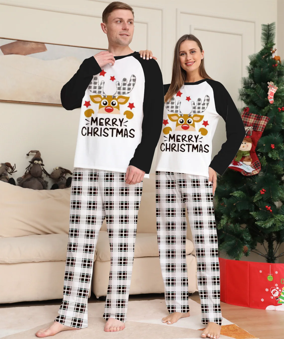 2025 New Christmas Family Pajamas Fashion Letter Printing Quality Comfortable Fabric Christmas Suits Home Parent-Child Clothing 5