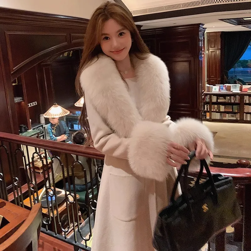 Winter super fluffy warm real fox fur collar down jacket