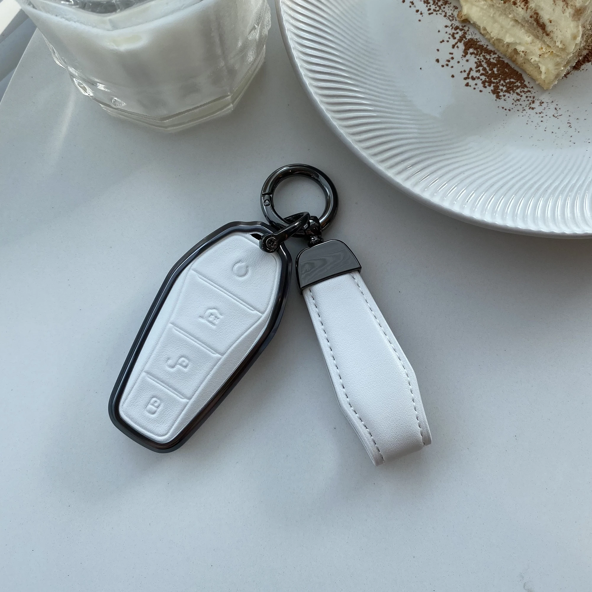 

For BYD Han Tang Song ATTO3 Seal Dolphin Chazor05 Granvia 07 Qing E2 E3 E9 Aluminium Alloy + Cowhide Leather Smart Key Cover