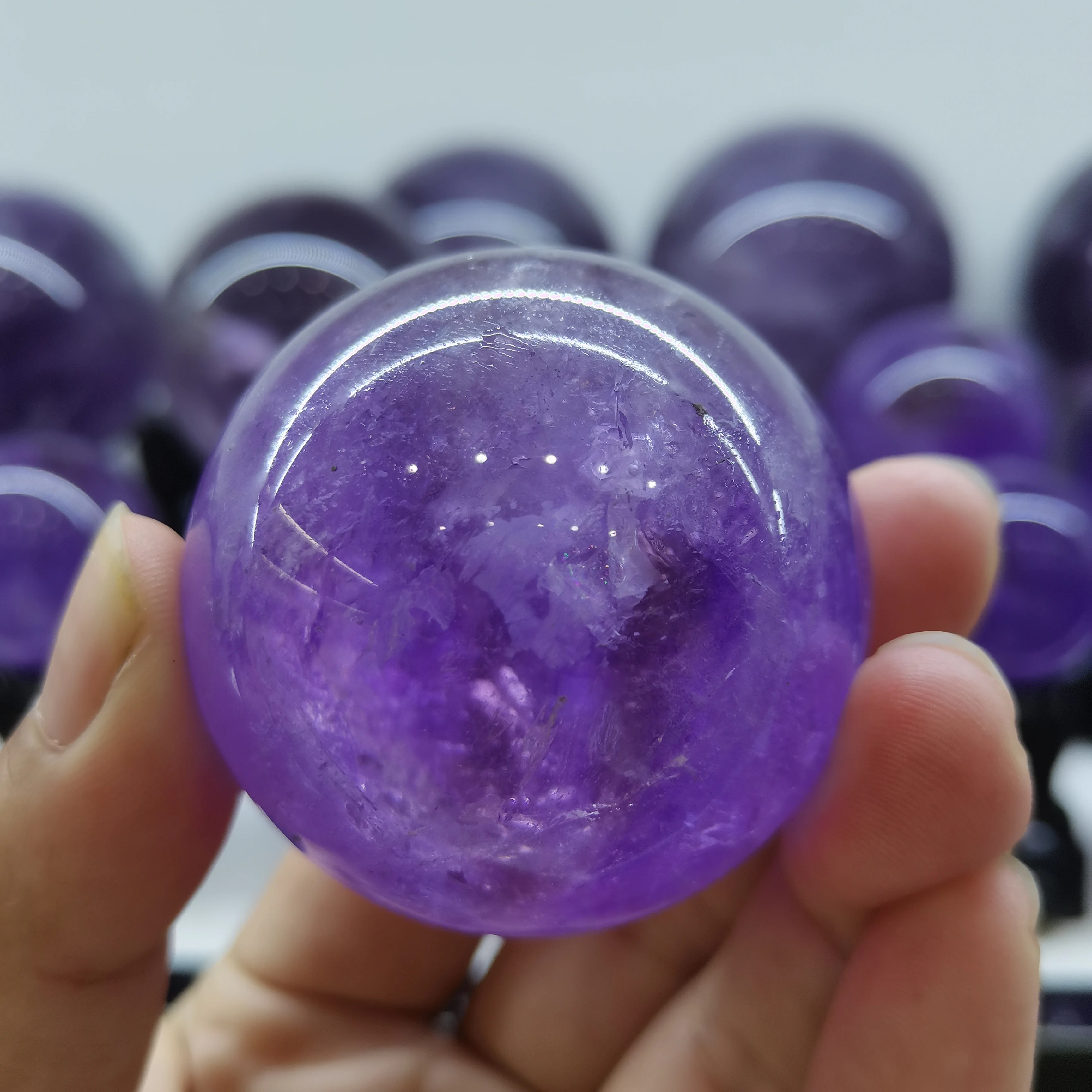 Natural Amethyst Ball Quartz Massage Sphere Polished Reiki Healing Exquisite Room Decoration Mineral Amethyst Ball Souvenir Gift 4