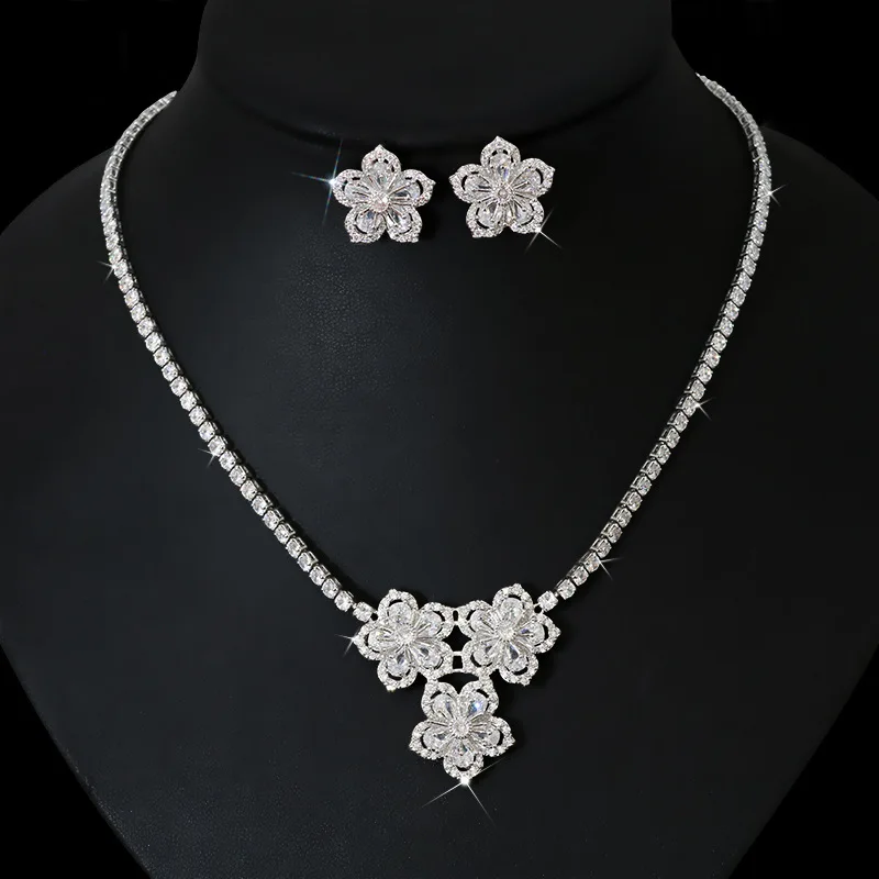 

Funmode New Cross-border Is Exclusively For Plum Blossom Zircon Earring Necklace Female Niche Design Sense Light Luxury FS336