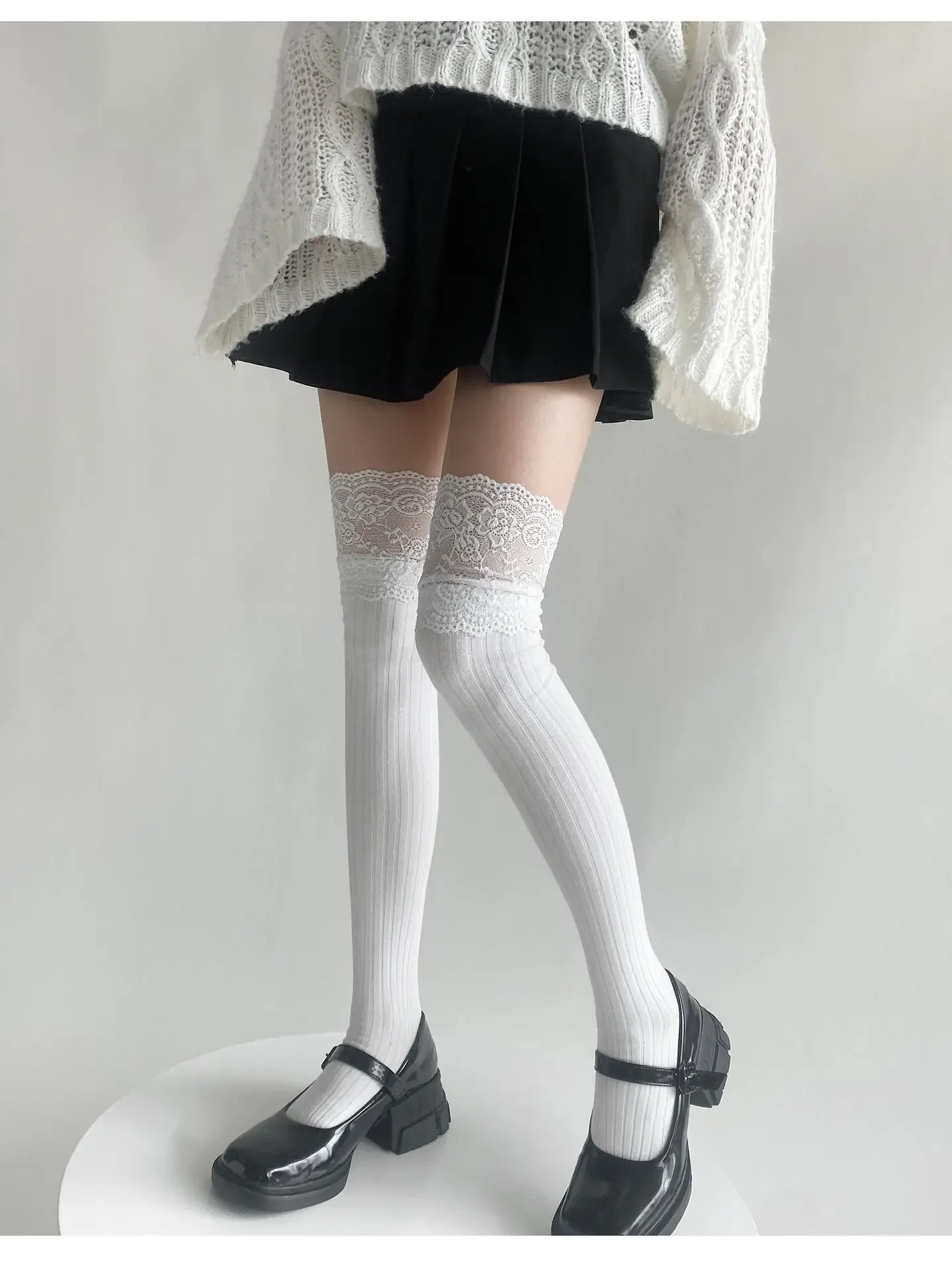 Herbst Winter Frauen Strümpfe Japanische Mode Einfarbig Oberschenkel Hohe Socken Lolita Spitzen Knie Hohe Socken Oberschenkel Hohe Strümpfe – Detail 1