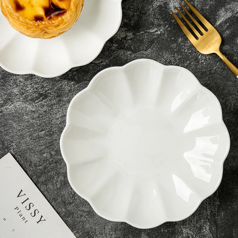 1 Set of 4 Ceramic Orchid White 6-Inch Plates, Suitable for Salads, Sushi, Fruits, Dipping Sauces, Suitable for Family Restauran