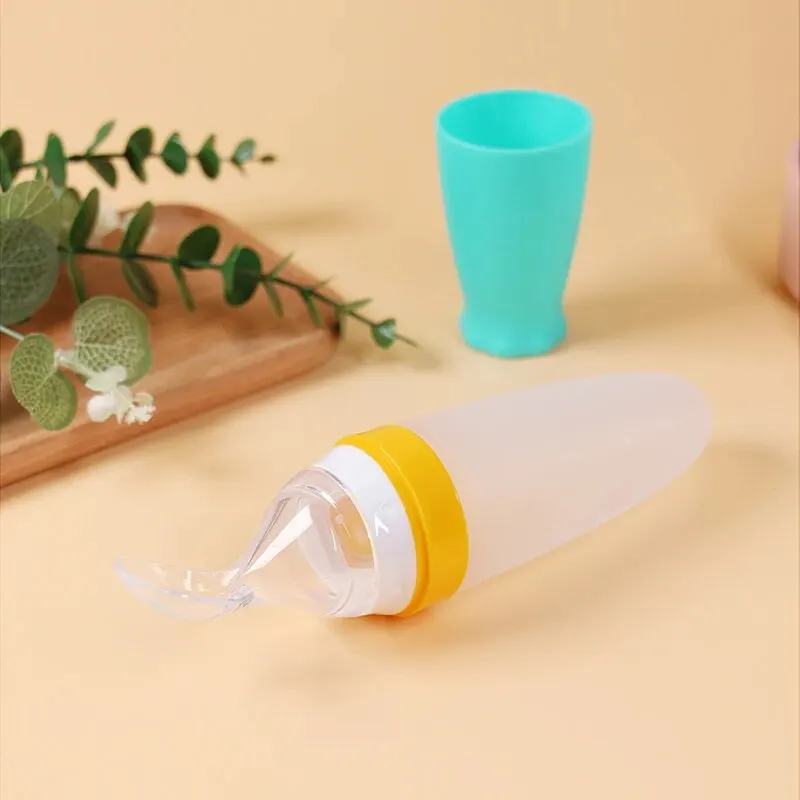 Silicone Feeding Spoon 1 Pcs Baby Rice Cereal Bottle Dropper Squeeze Soft Non Slip Rocket Shape