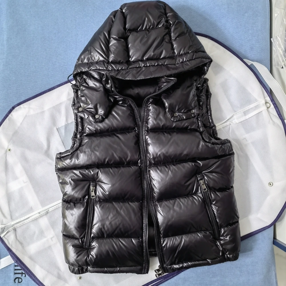 

Men's winter down vest 95% white goose down warm leisure time Detachable hood Fashionable and versatile Vests