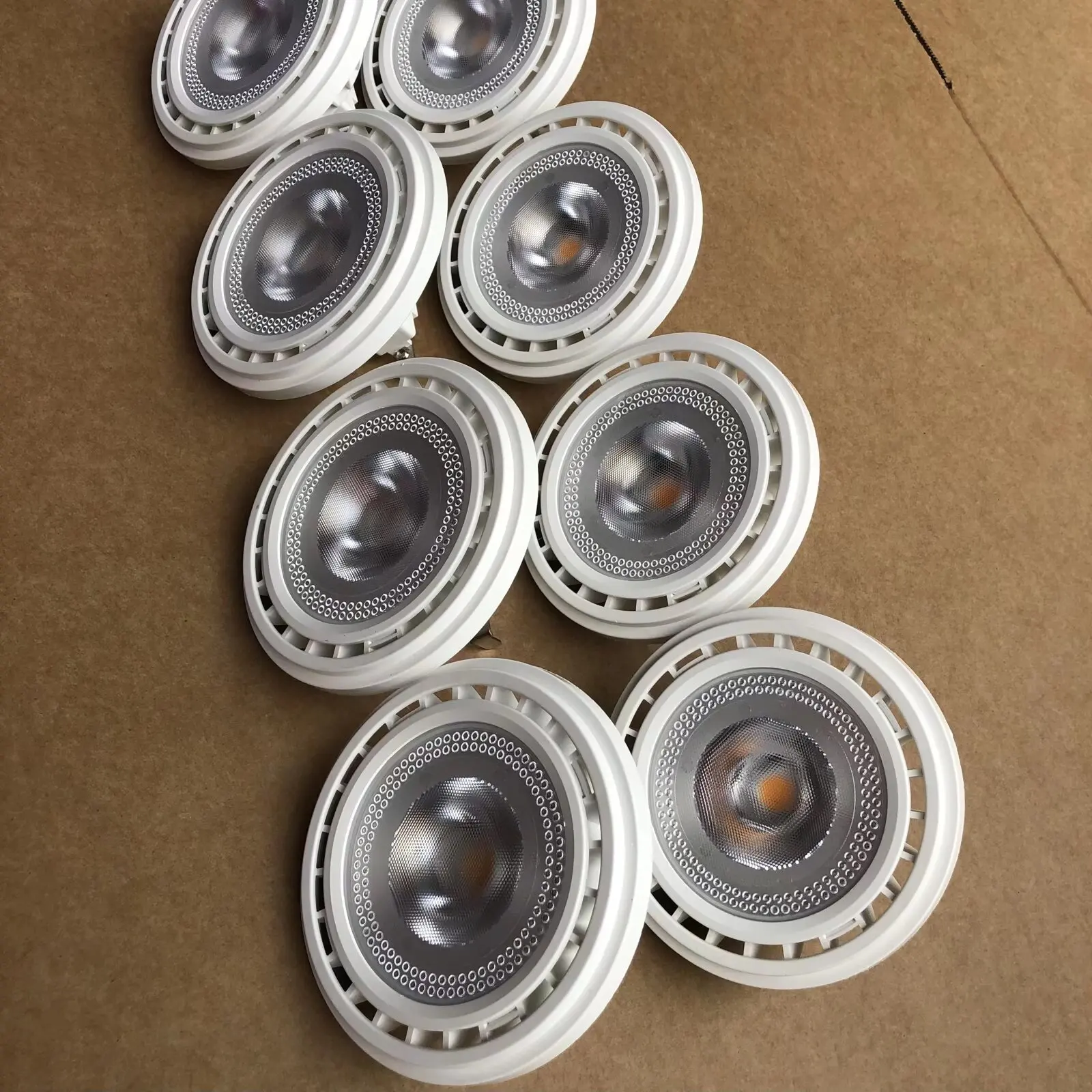 1PCS 화이트 바디 AR111 15W LED COB 다운라이트 디밍 가능 G53 GU10 베이스 램프 스포트라이트 DC12V AC110-240V QR111 전구 조명