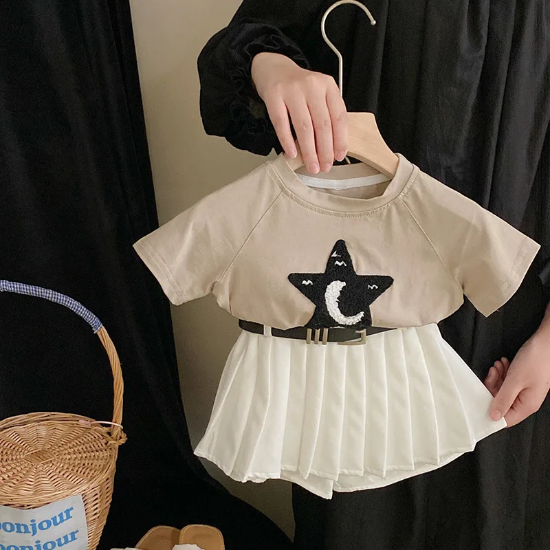 

Children's Clothing Set Summer Girl Vintage Star Pattern Short Sleeve T-shirt Fashion Pleated Culotte Set Kids Boutique Clothes