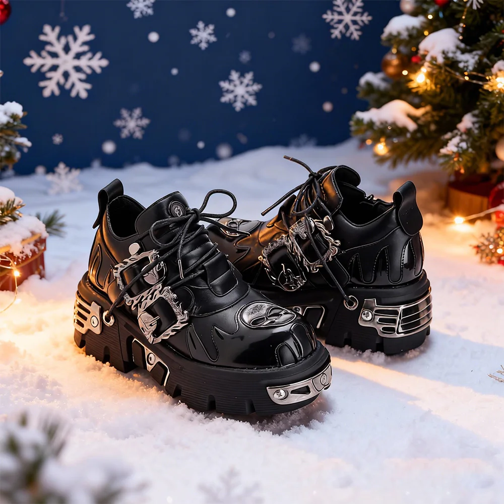 Men and Women Vintage Rock Couple Shoes 2024 New Dark Punk Leather