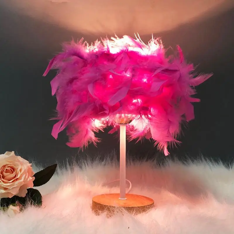 

Nordic Luxury Feather Desk Lamp Bedroom Bedside Creative Gift Small Night Lamp Wedding Room Decoration Table Lamp