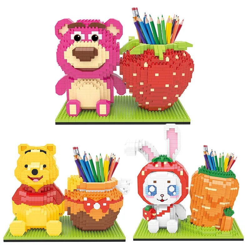Anime Cartoon Building Blocks Strawberry Bear Bunny Rabbit Winnie The Pooh Portapenne Assemblato Giocattolo Regalo Di Compleanno Per Bambini