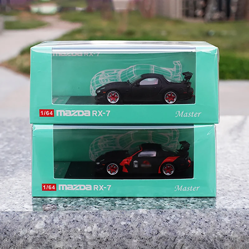 

Модель спортивного автомобиля Mazda RX7, литая металлическая игрушечная машинка в масштабе 1:64, для фанатов, коллекционный подарок, сувенирная коллекция